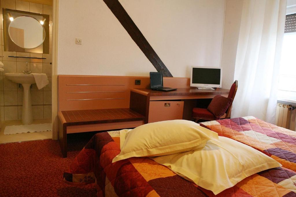 La Maison Ernenwein Obermodern Room photo